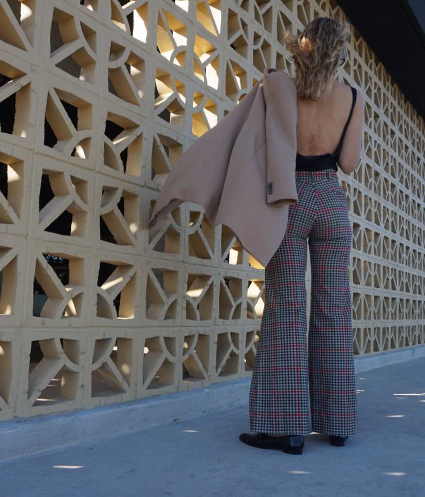 Investment Piece, fashion blogger, winter chic, flannel, vintage 70s babe, CA, TX