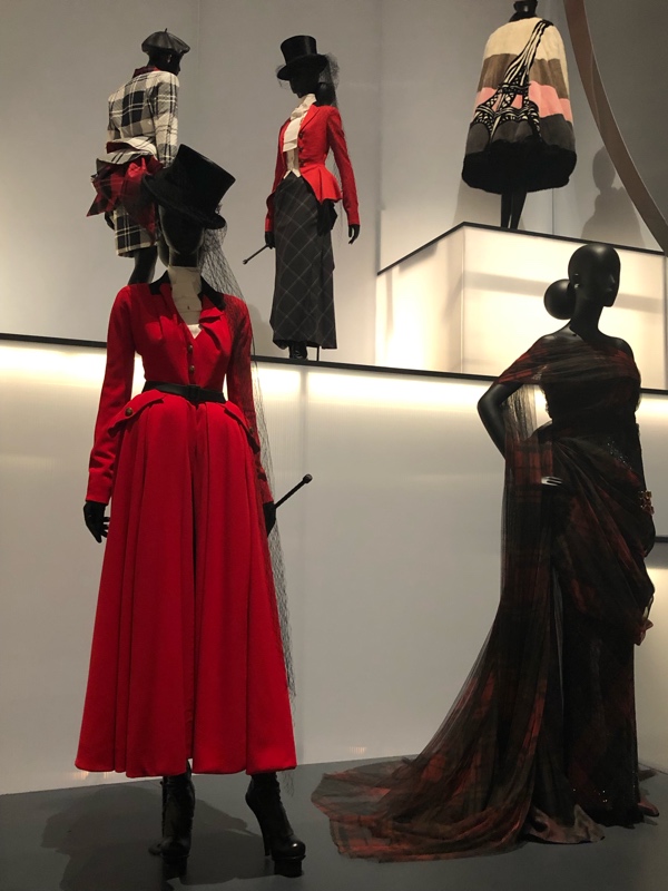 Investment Piece: Fashion STories Dior