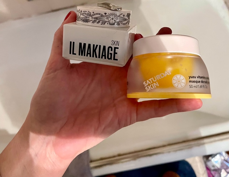 a close up of Il Milkage primer and Saturday Skin mask